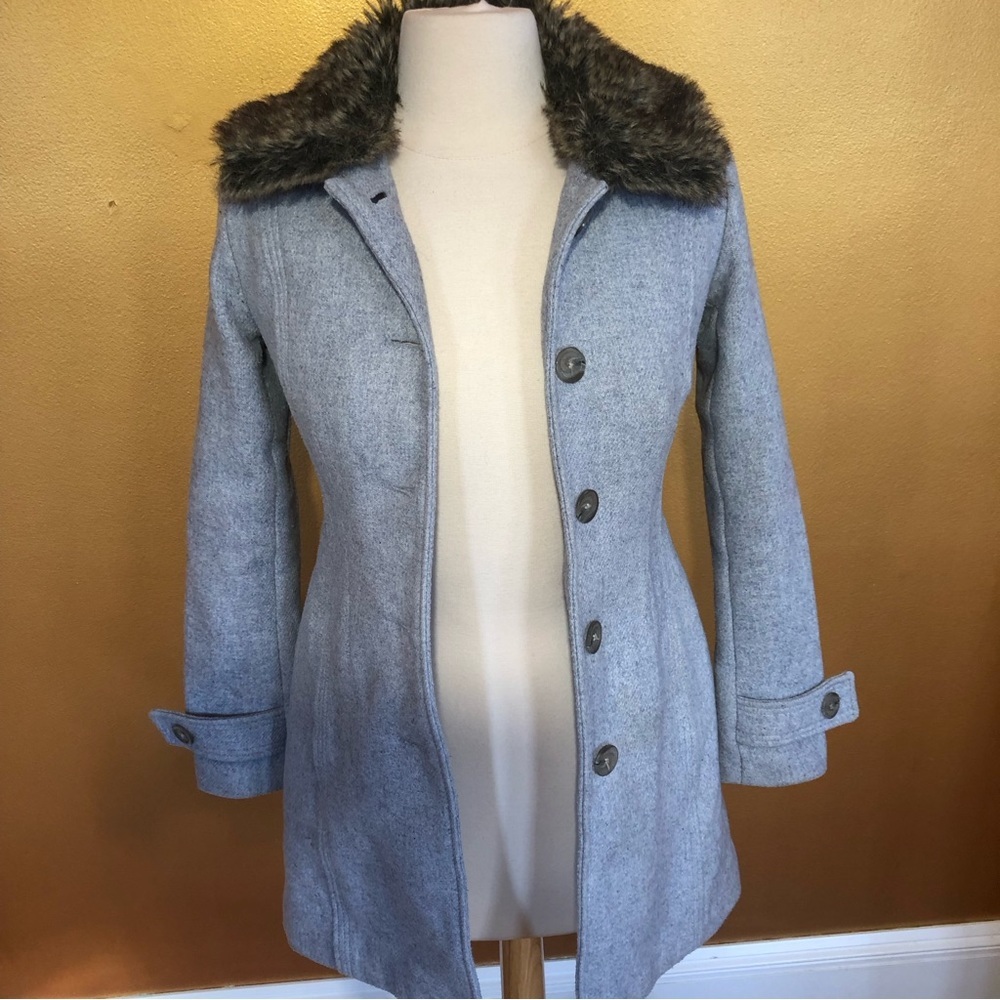 Banana Republic wool blend light gray coat w/Faux fur attachable collar Size XXS - Picture 4 of 13